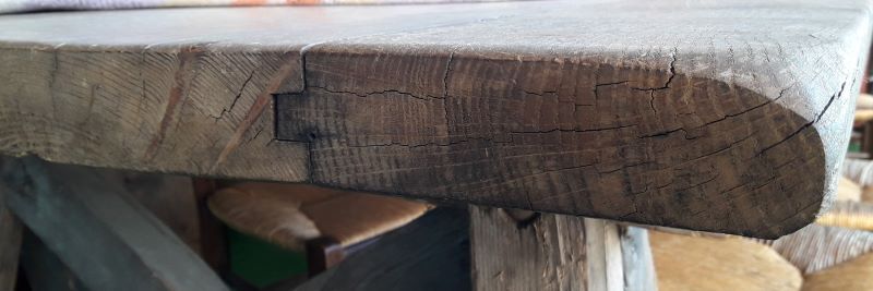 Workshop table with tray on trestles