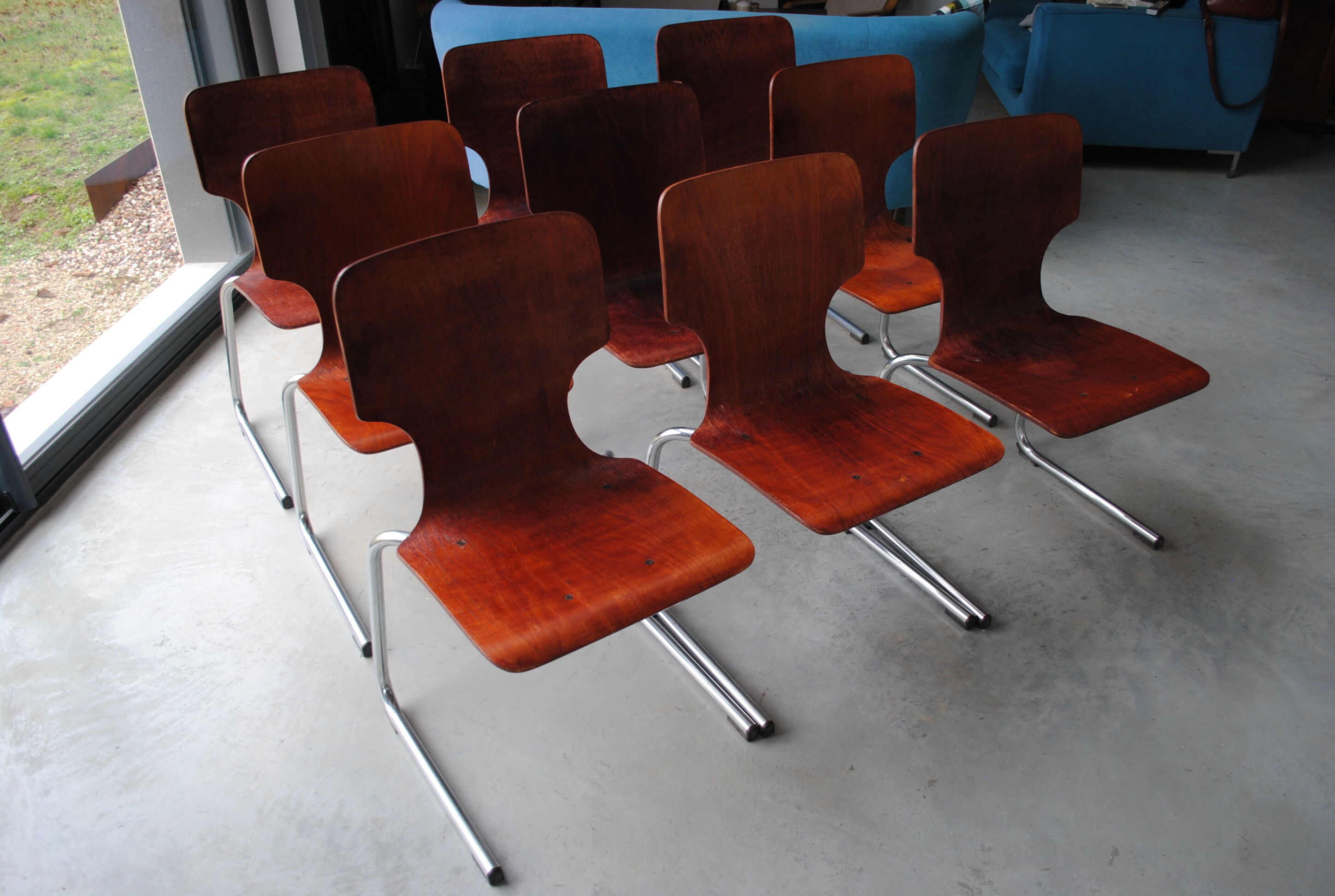 Lot de 9 chaises style Pagolz
