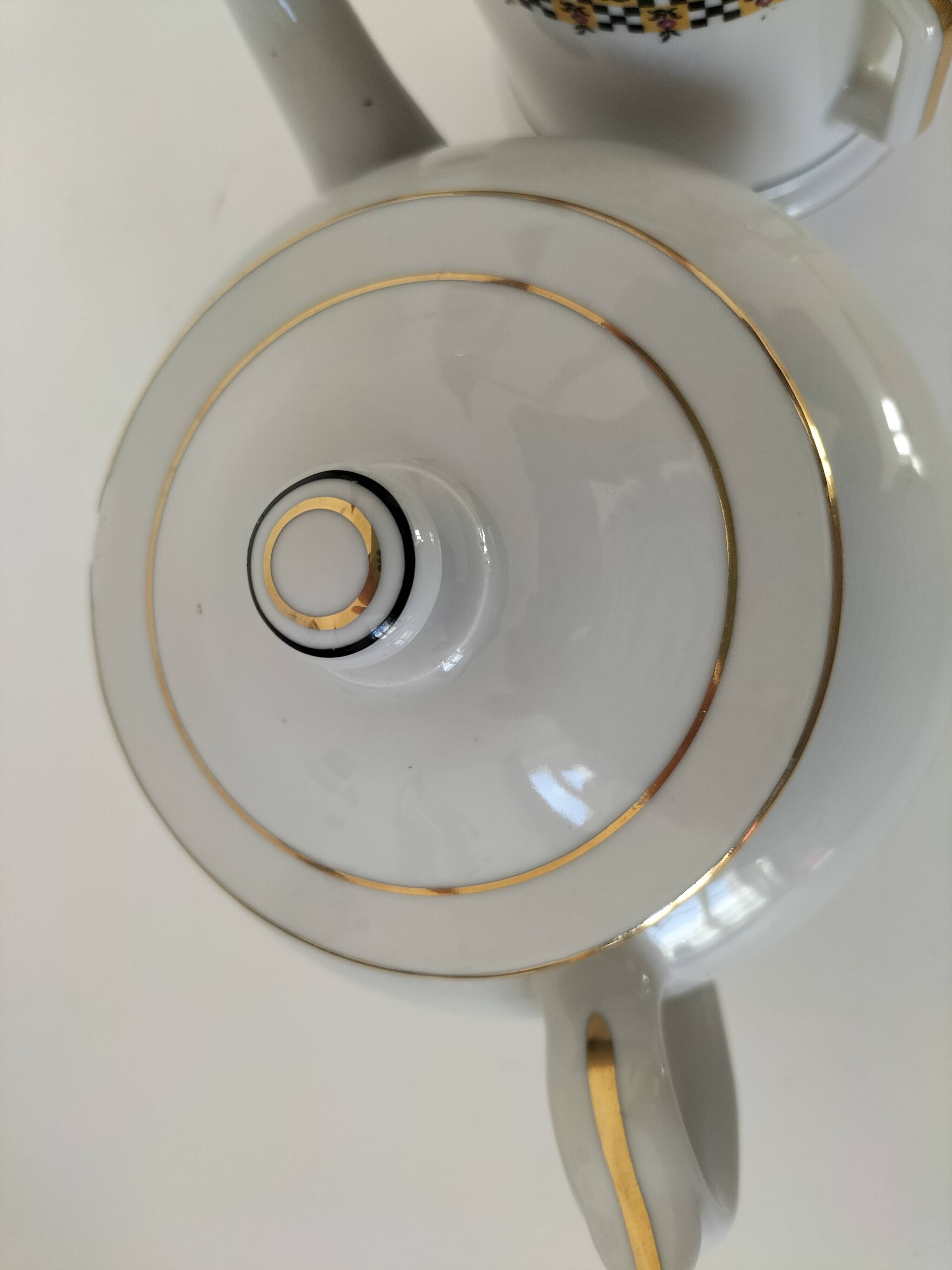 Art Deco filter coffee maker in Limoges porcelain by Balleroy Frères