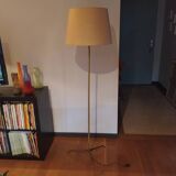 Vintage tripod floor lamp in golden brass twisted barrel