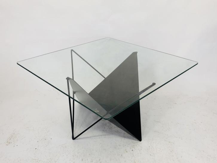 Table basse verre fil acier années 80