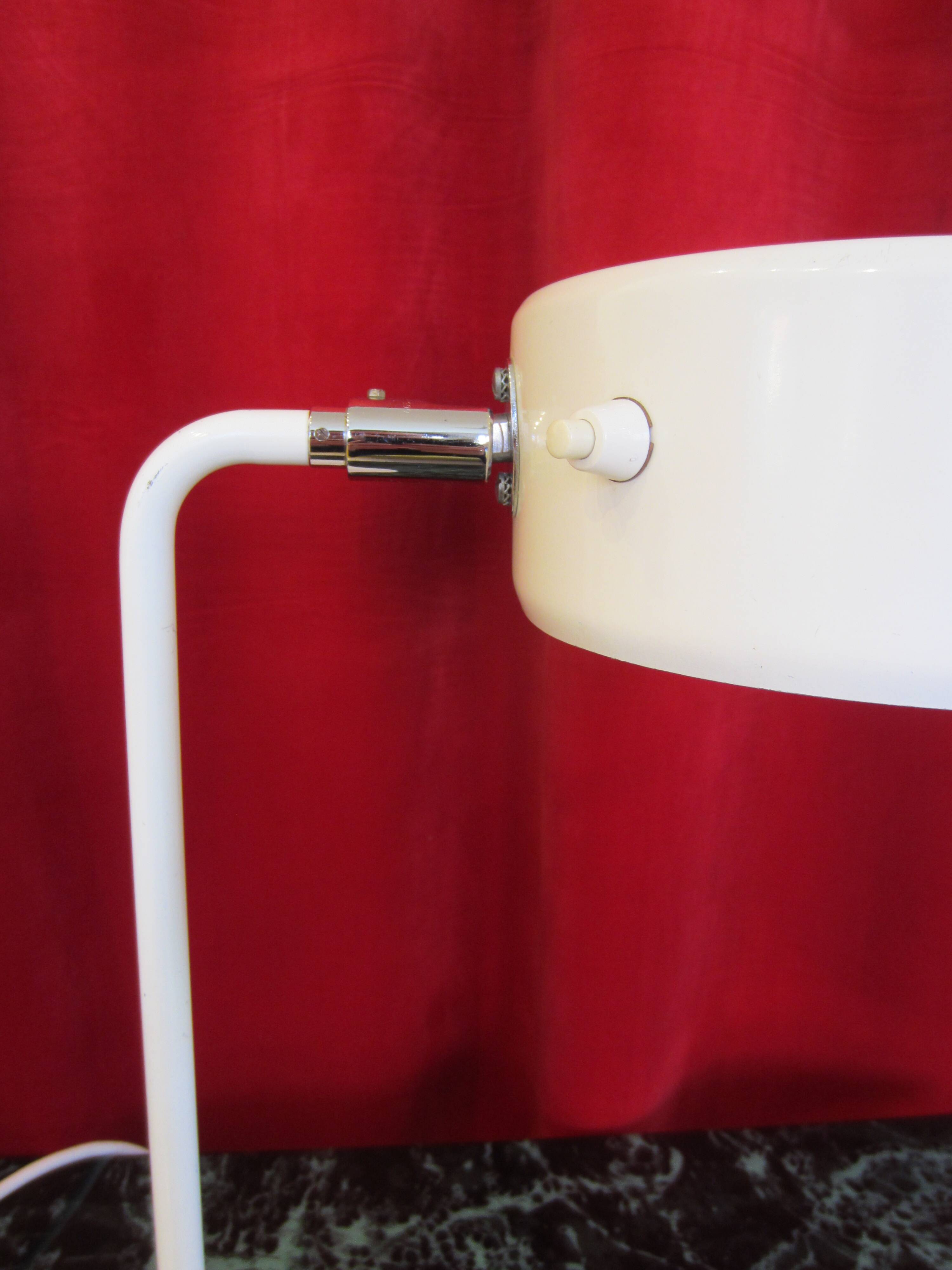 Scandinavian Simris desk lamp by Anders Pehrson for Ateljé Lyktan