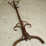 Thonet No. 1 Parrot Coat Rack on Wall, 1900s