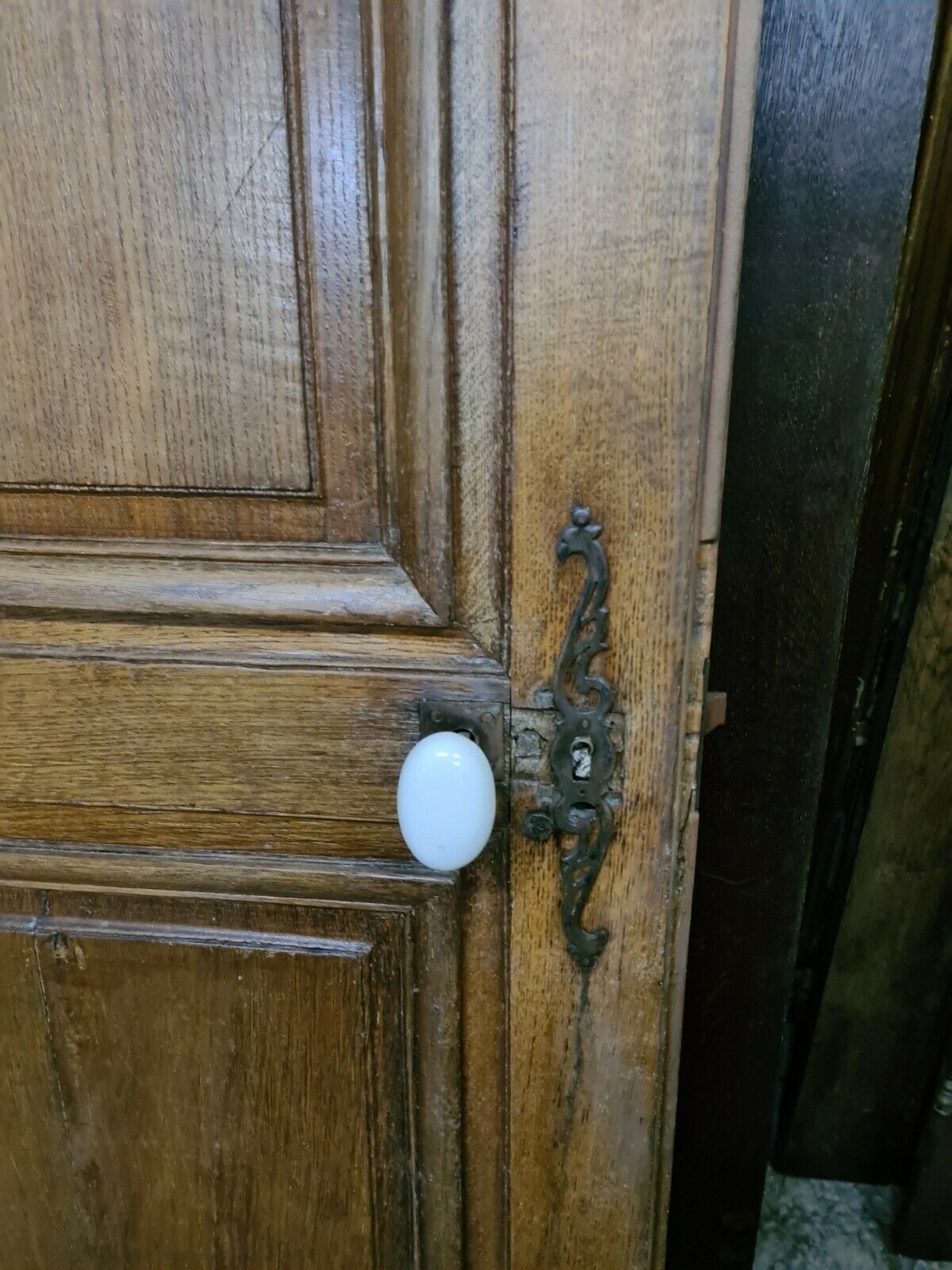 Oak communication door