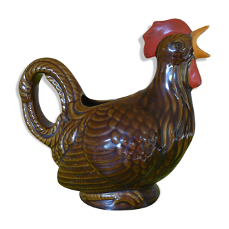 Pitcher rooster