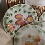 Set of 5 Sarreguemines dessert plates in vintage barbotine