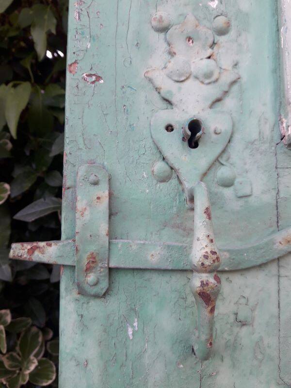 Door H186.5xW75cm with 18th century interior molding