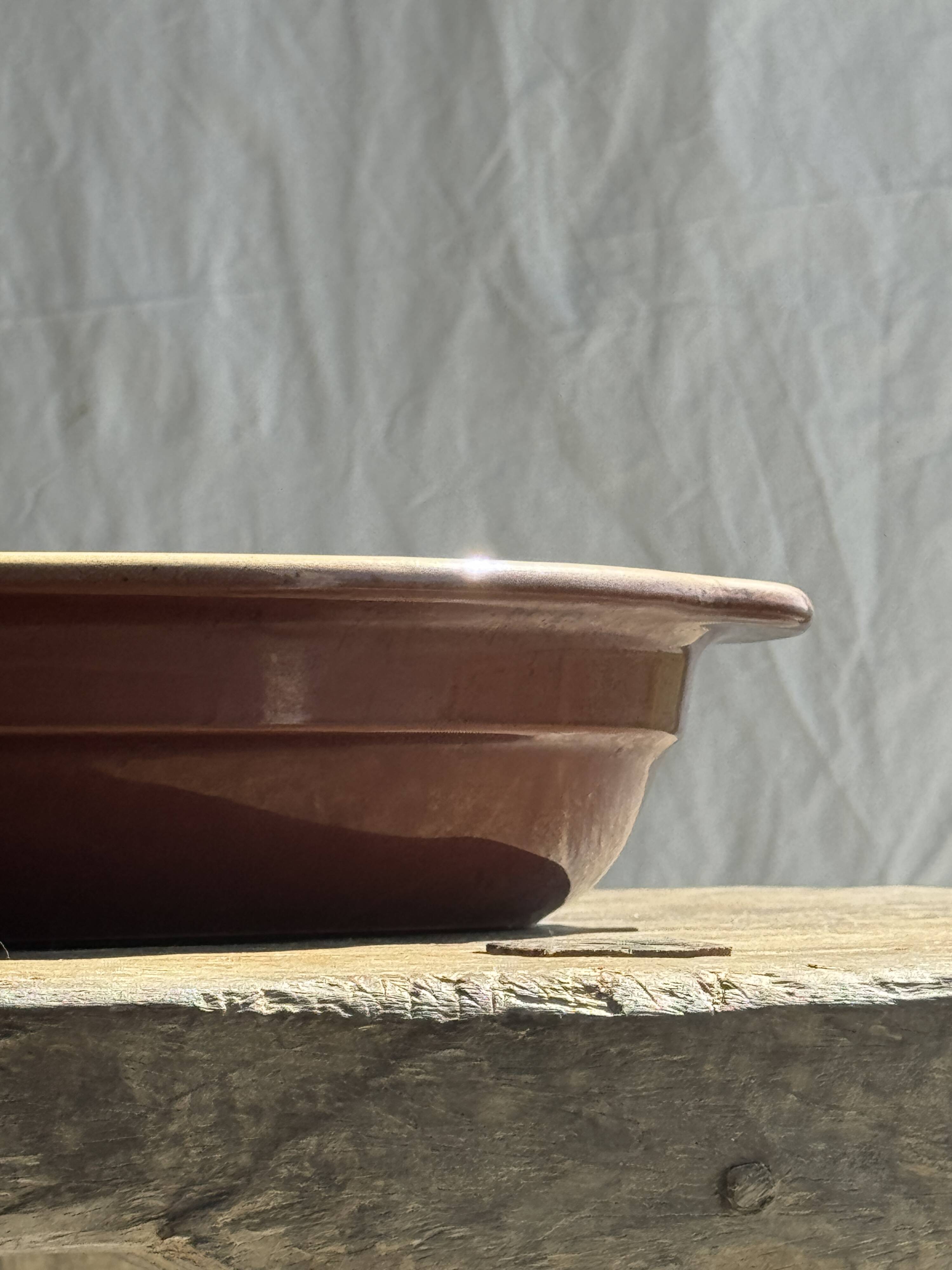 Huge oval oven dish with handle
