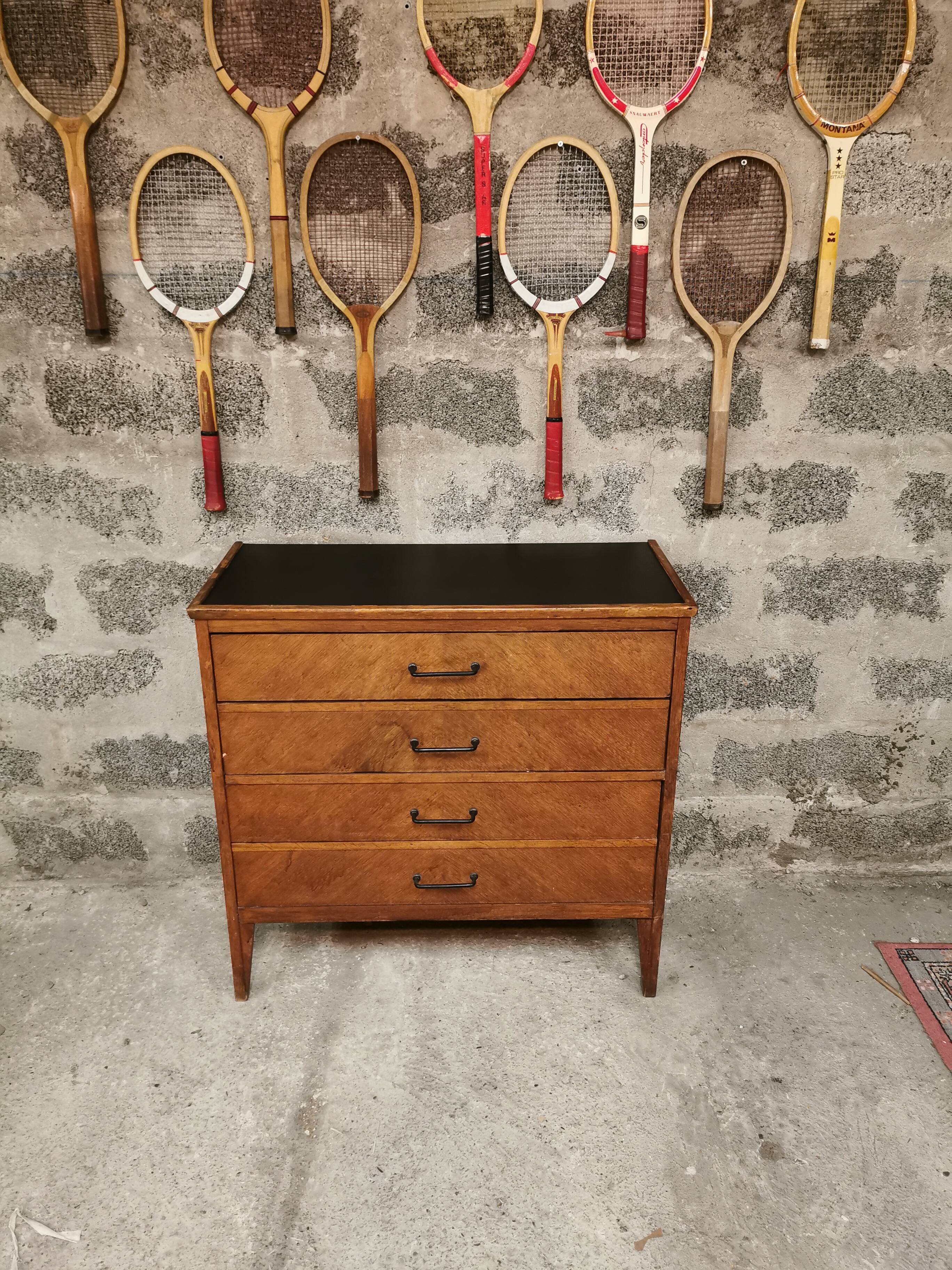 Vintage dresser
