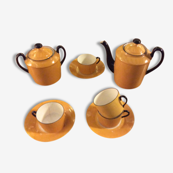 Porcelain tea service