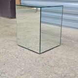 Sofa end cube mirror