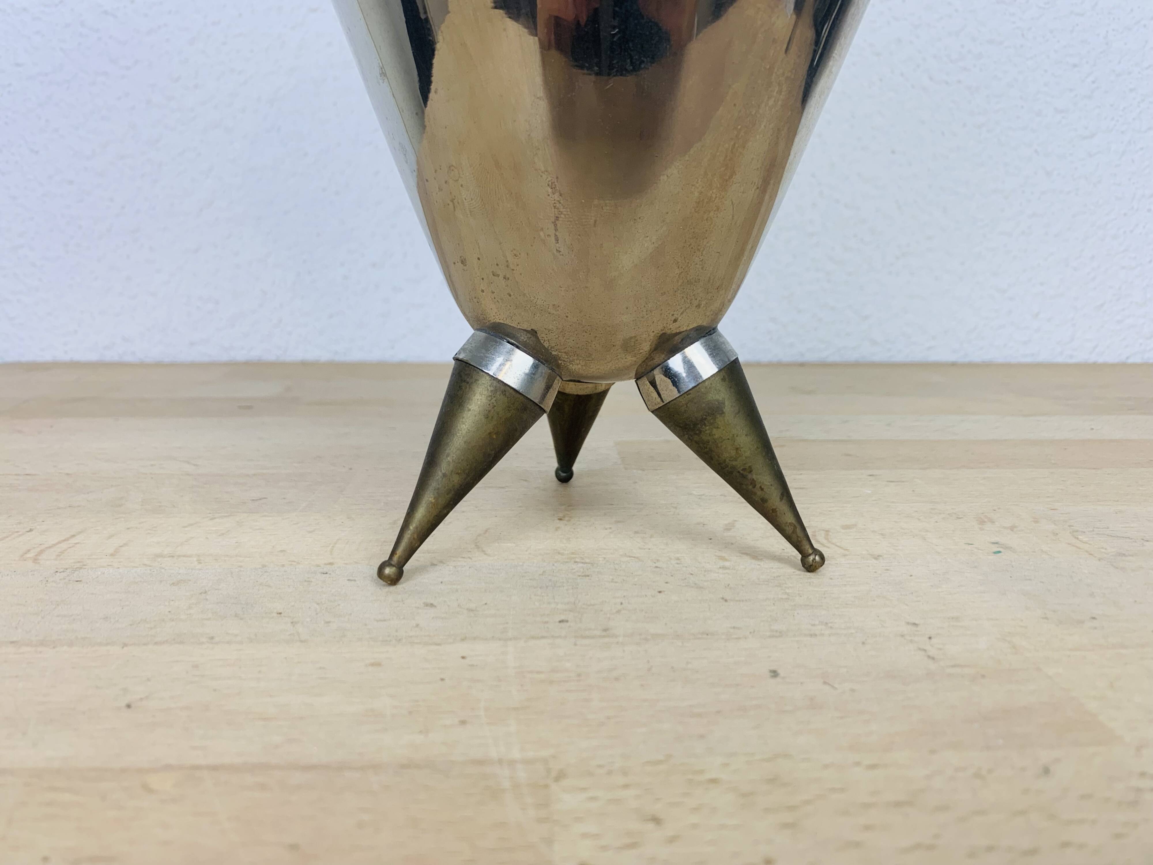 80s design ice bucket in chrome and brass