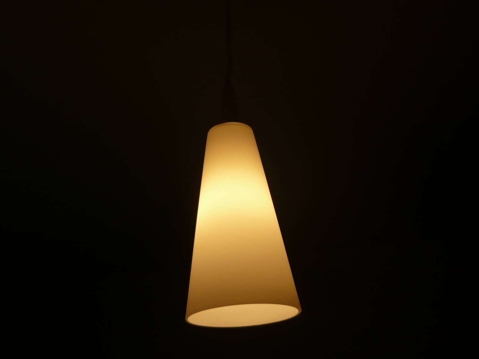 Suspension scandinave opaline annees 60/70