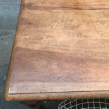 Farm table
