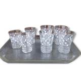 Service a liqueur composé de 7 verres a motifs géométriques et d un plateau