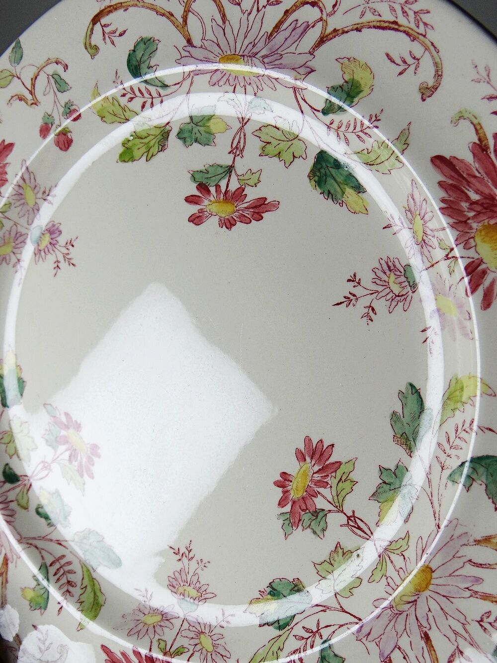 4 antique dessert plates Longchamp Daisies ironstone polychrome