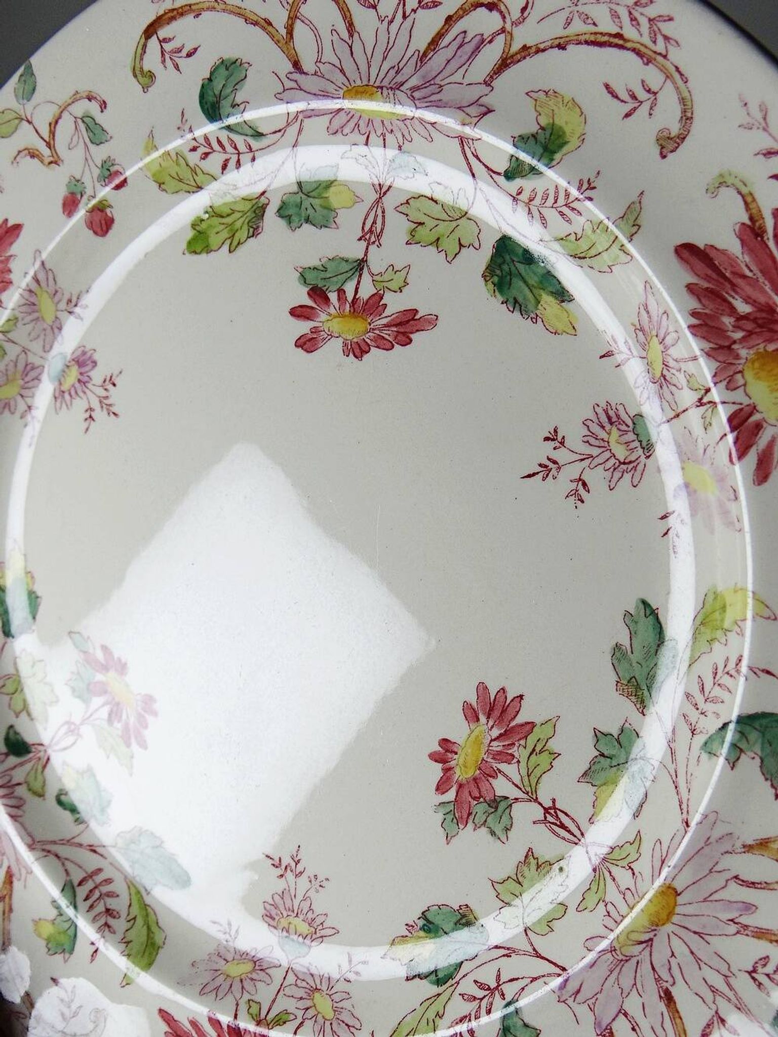 4 antique dessert plates Longchamp Daisies ironstone polychrome