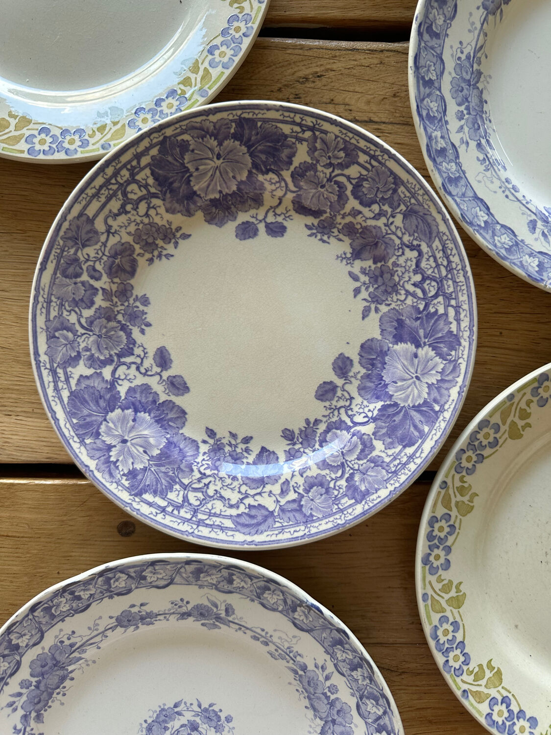 6 mismatched plates