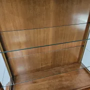 French Art Decò display cabinet from the 1940s in walnut