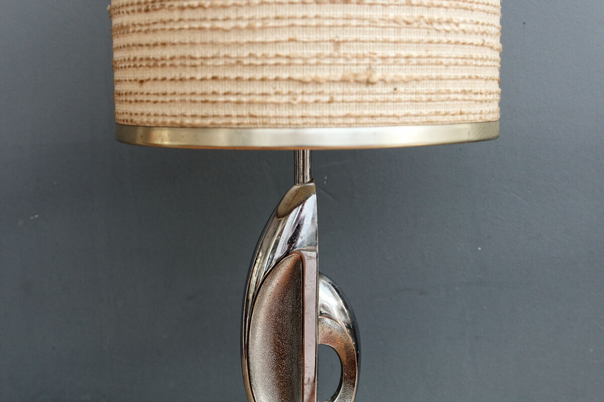 Space age lamp 70