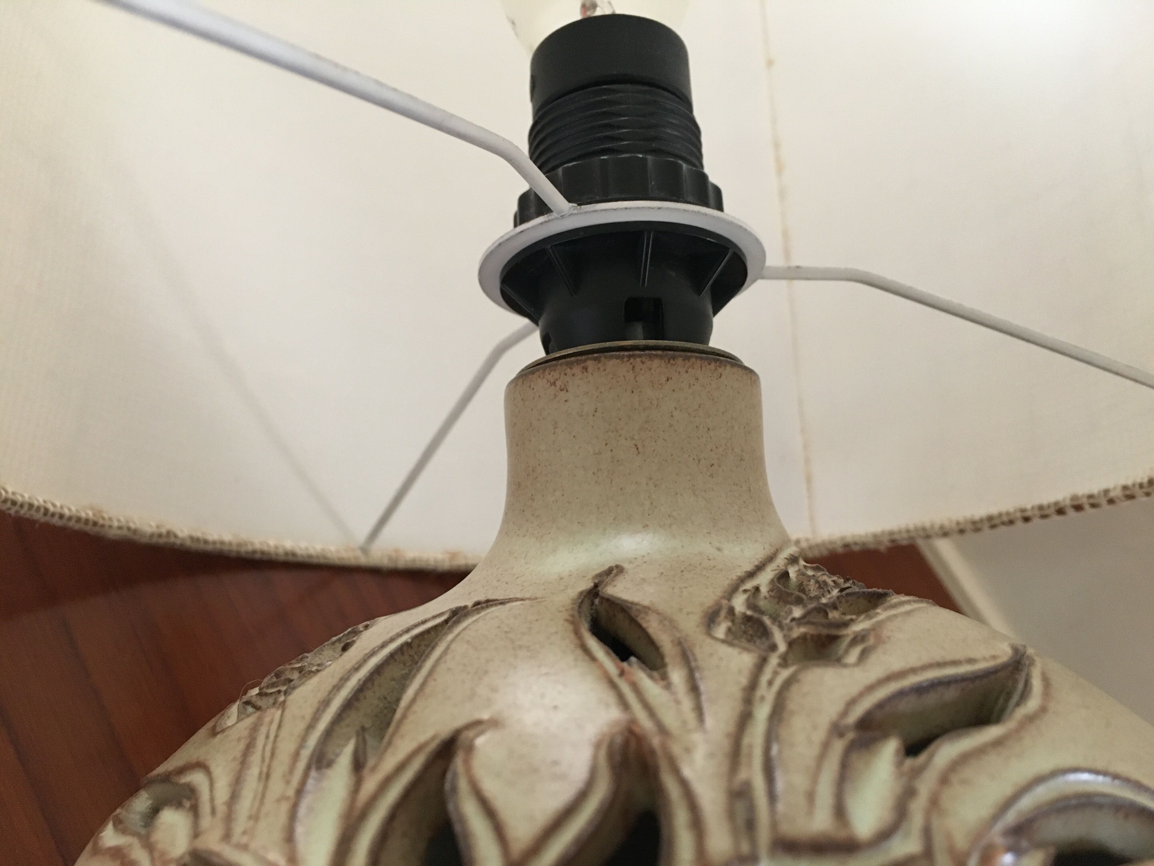 Fonck lamp and Matéo Vallauris ceramic open