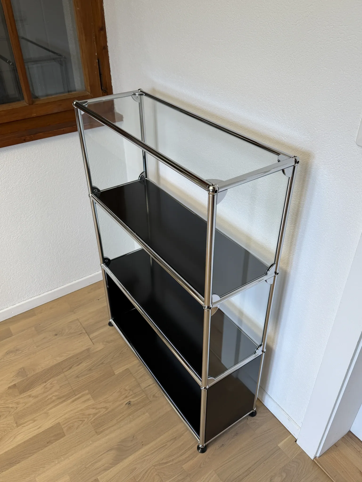USM Haller shelf in Graphite Black