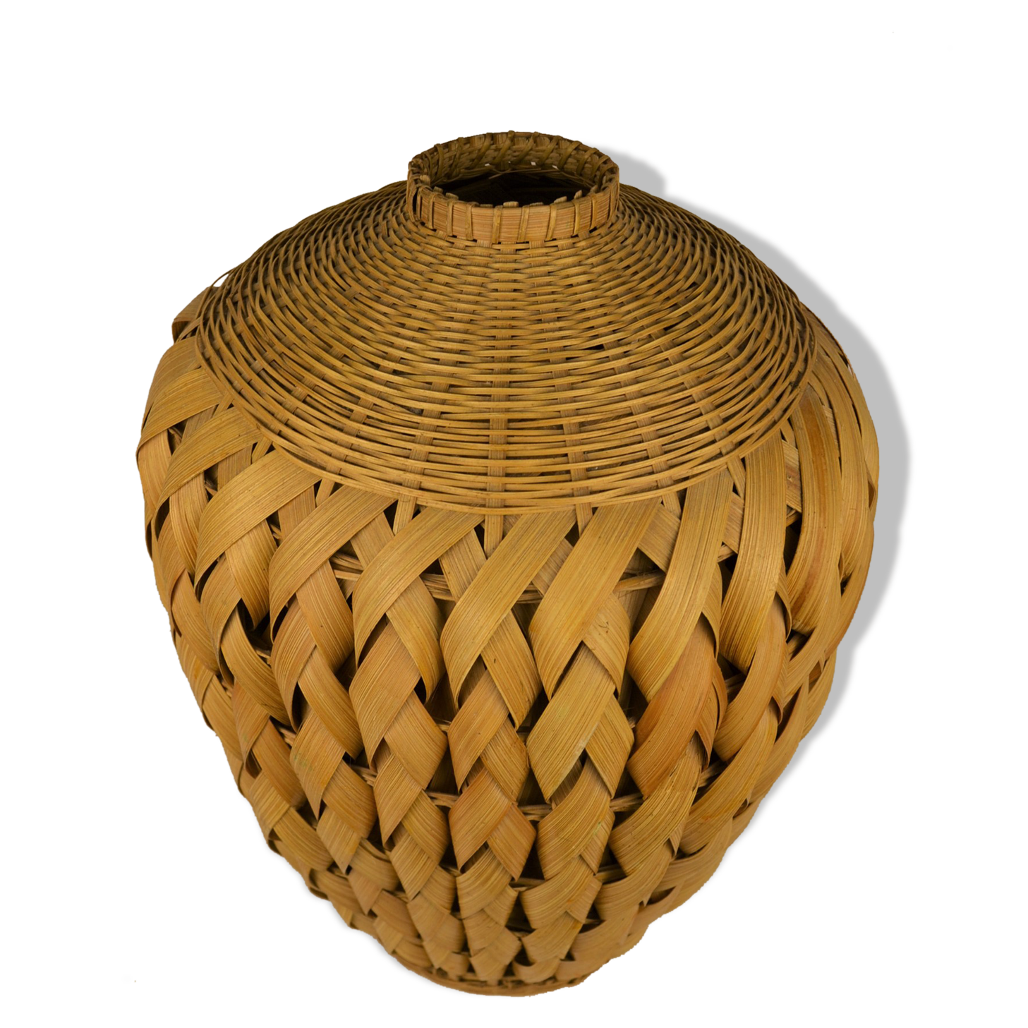 Rattan vase and braided bamboo leaves