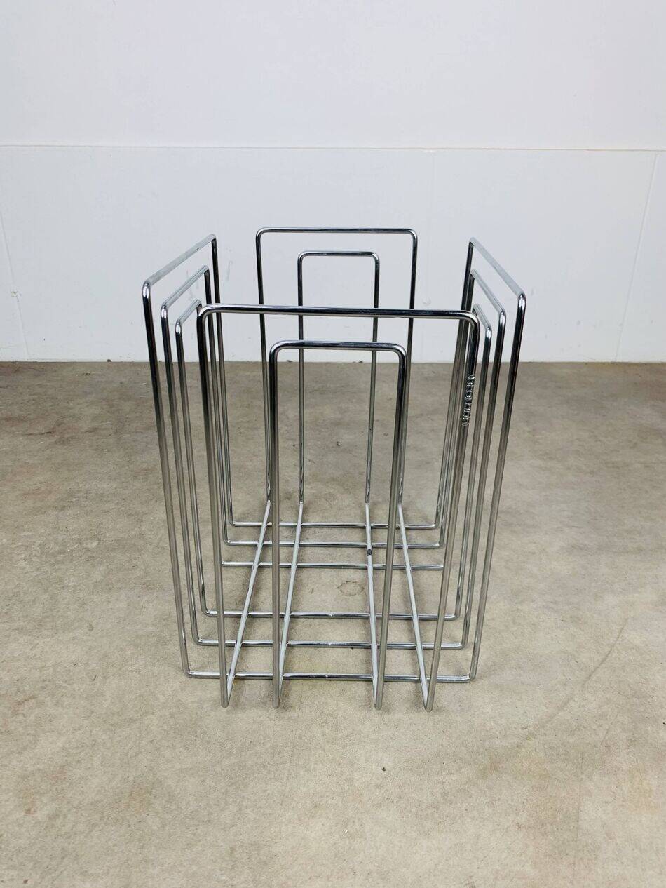 Chrome metal magazine rack by Willi Glaeser for TMP, 1980s.