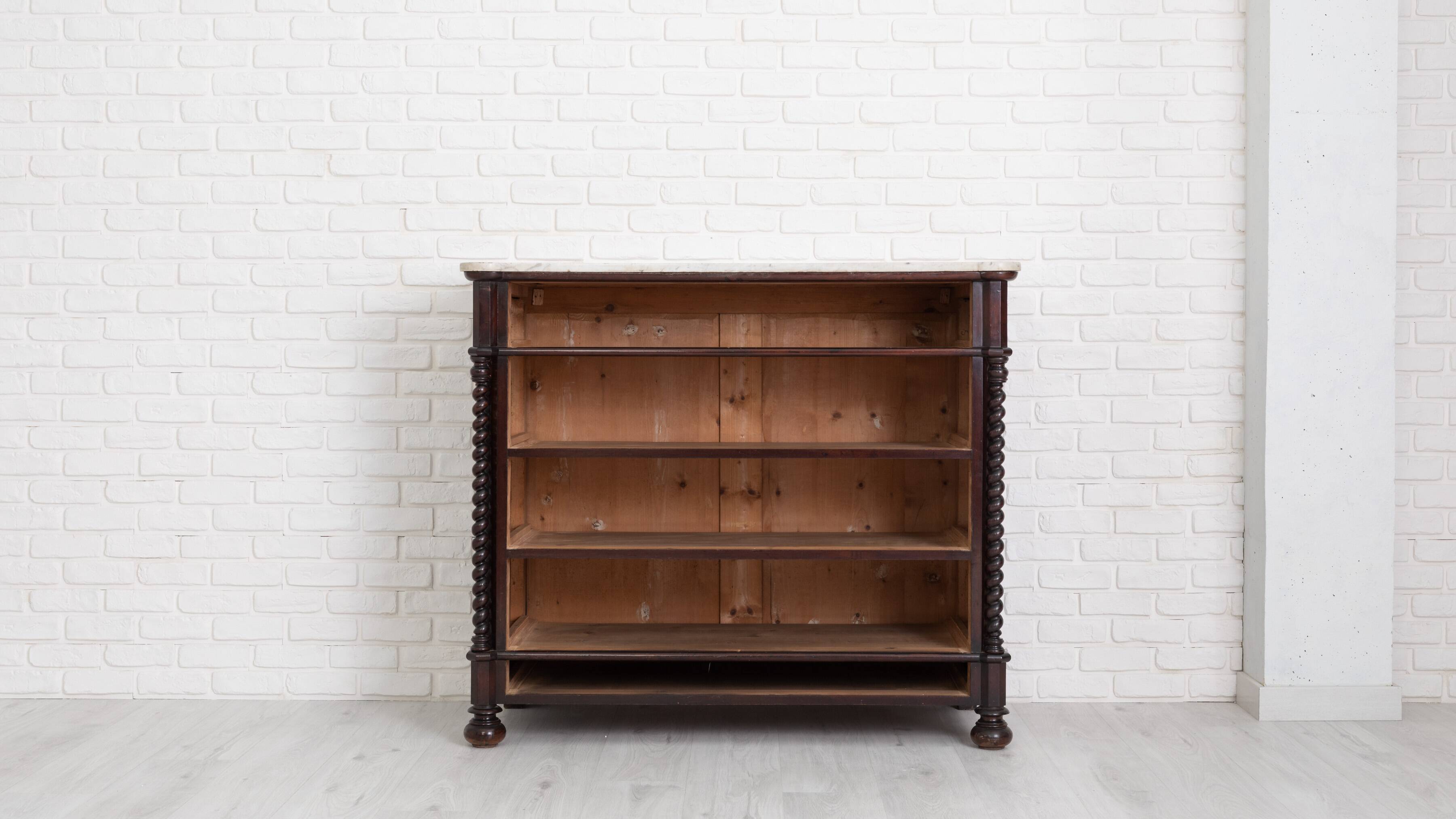 19th century walnut chest of drawers