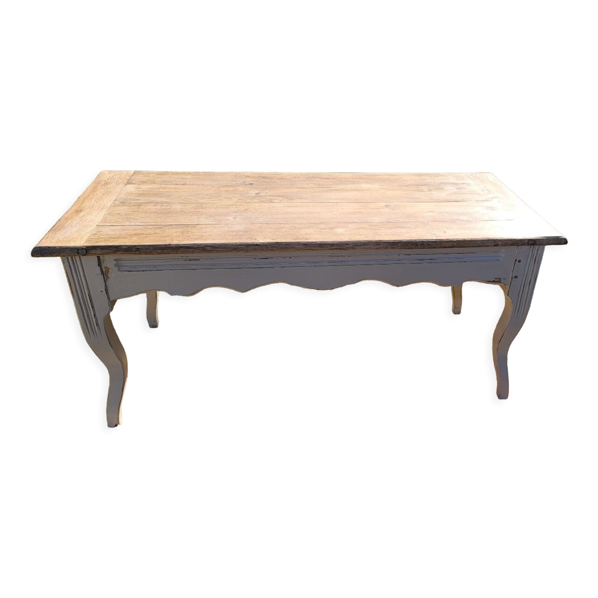 Farmhouse table