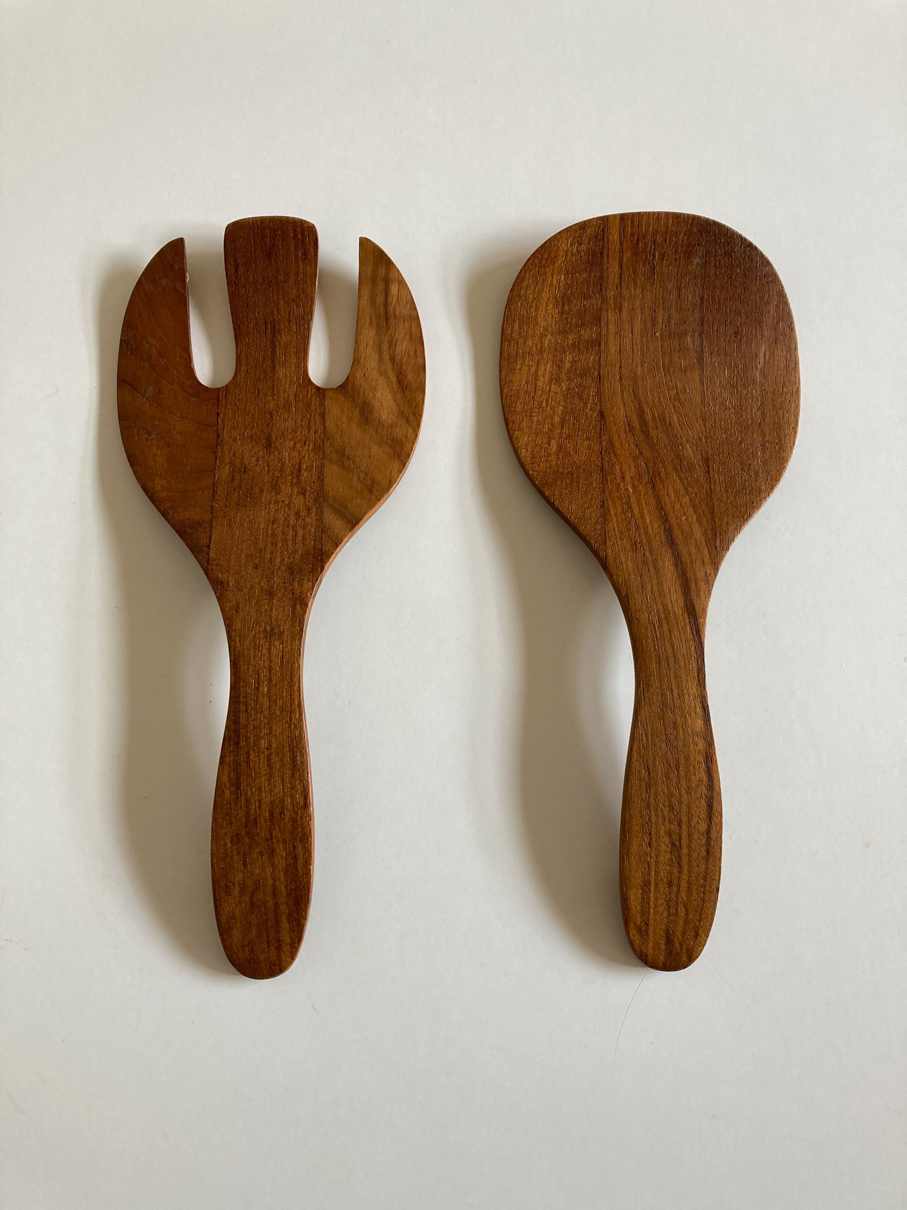 Pair of XXL Scandinavian service cutlery in solid teak 1960