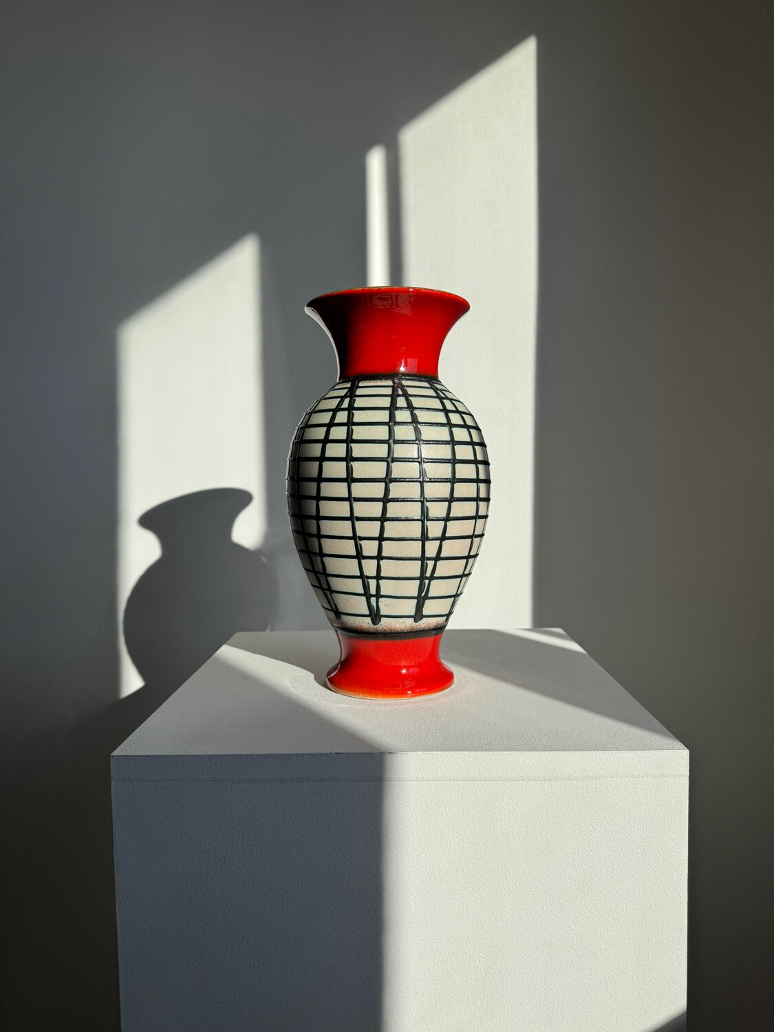 Vintage rare carstens modernist fat lava west german glazed vase