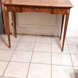 Small louis xvi style flat desk with spindle legs