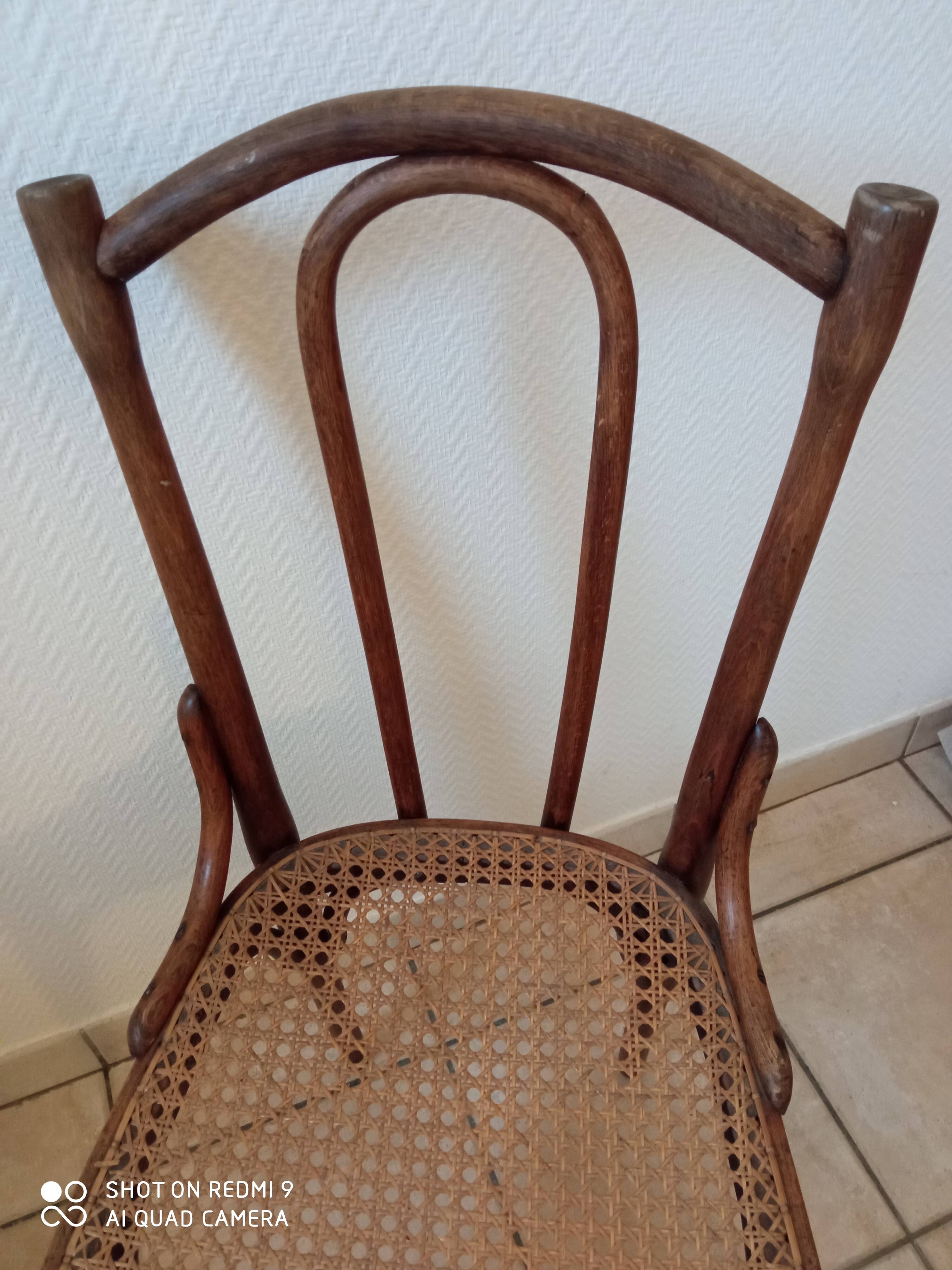 Thonet bistro chair