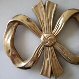 Flat silver knot utable mat