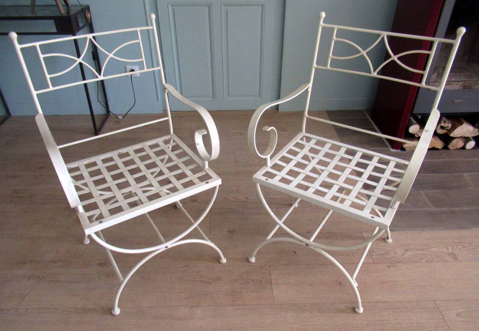 Set of garden seats, made of iron