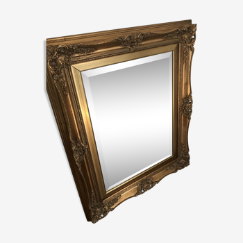 Miroir sculpté doré - 76cm x 95cm