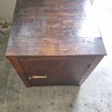 Wooden chest box