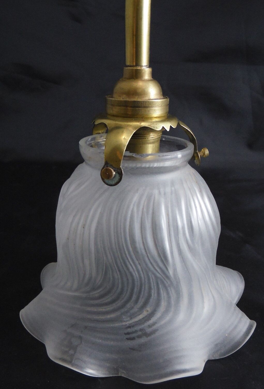 Gooseneck frosted glass Tulip applique