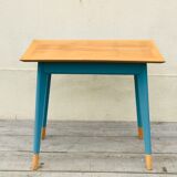 Blue compass foot table