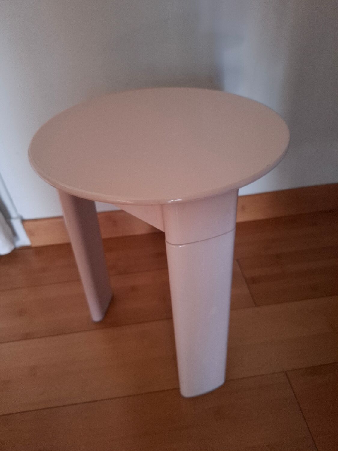 Tabouret italien design Olaf . Bohr