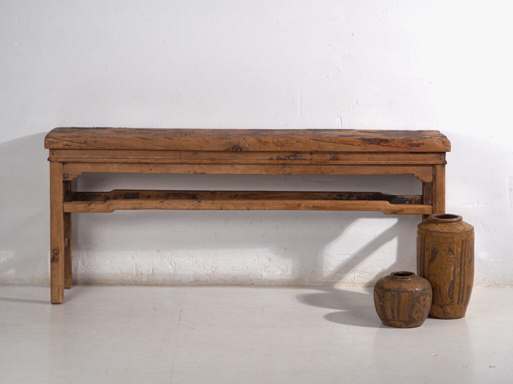 Chinese console table in old elm – Shanxi, circa 1890