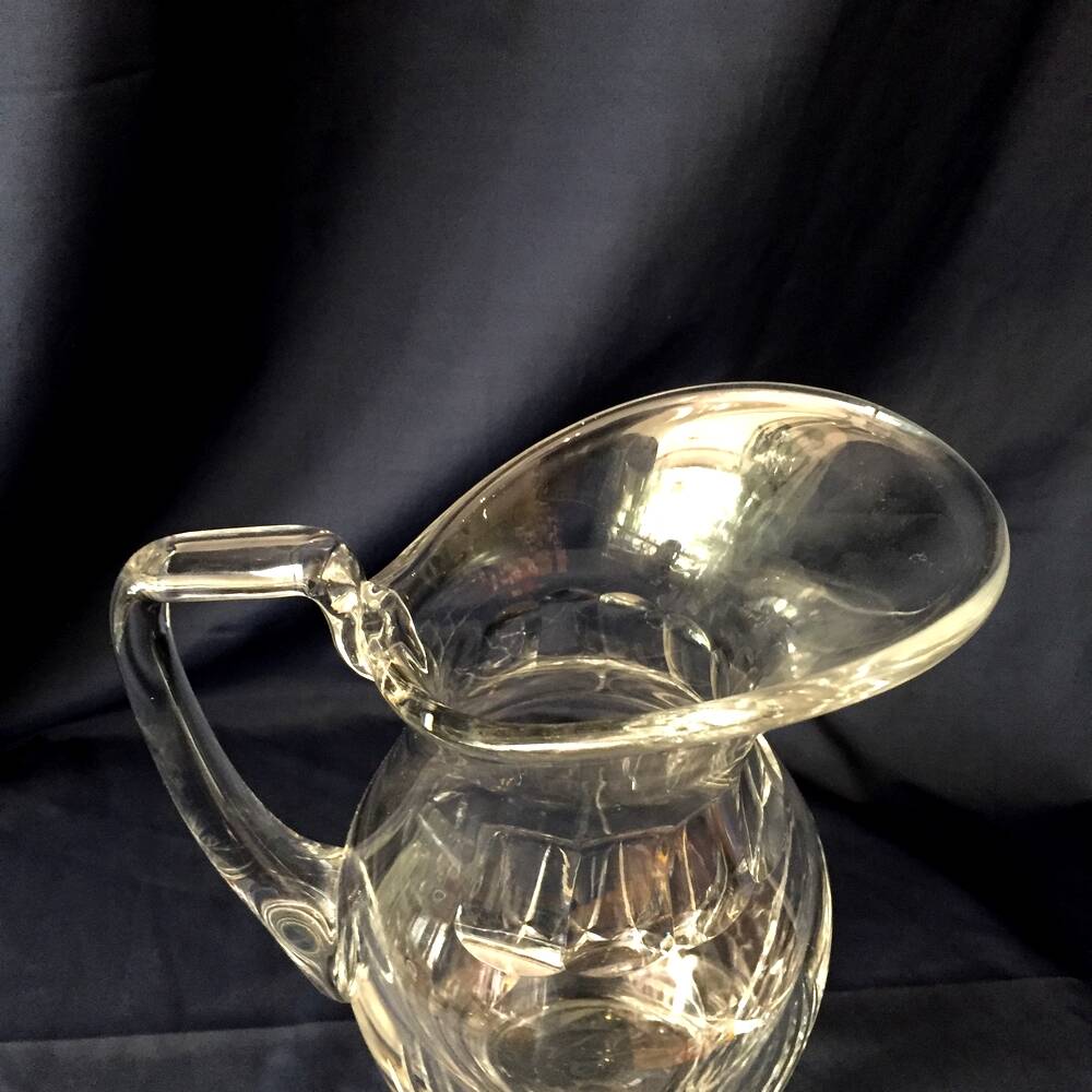 Superb water or fruit juice jug in st-louis crystal tableware