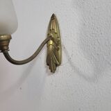 Vintage art deco wall light in opaline and brass