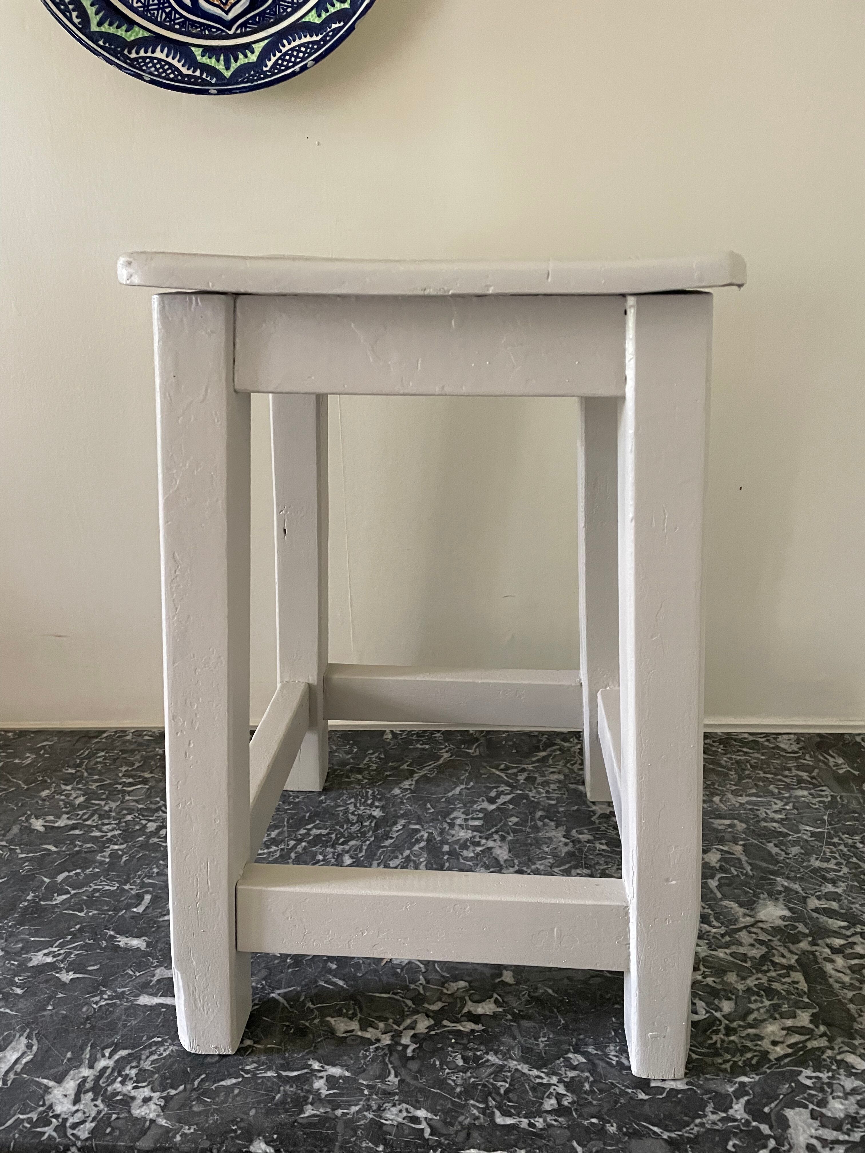 Workshop stool