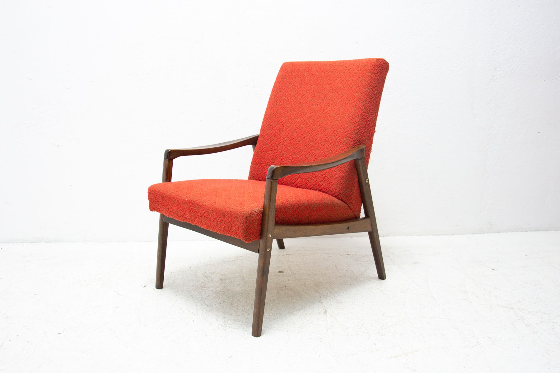 Paire de fauteuils par Jiří Jiroutek pour Interiér Praha, années 1970