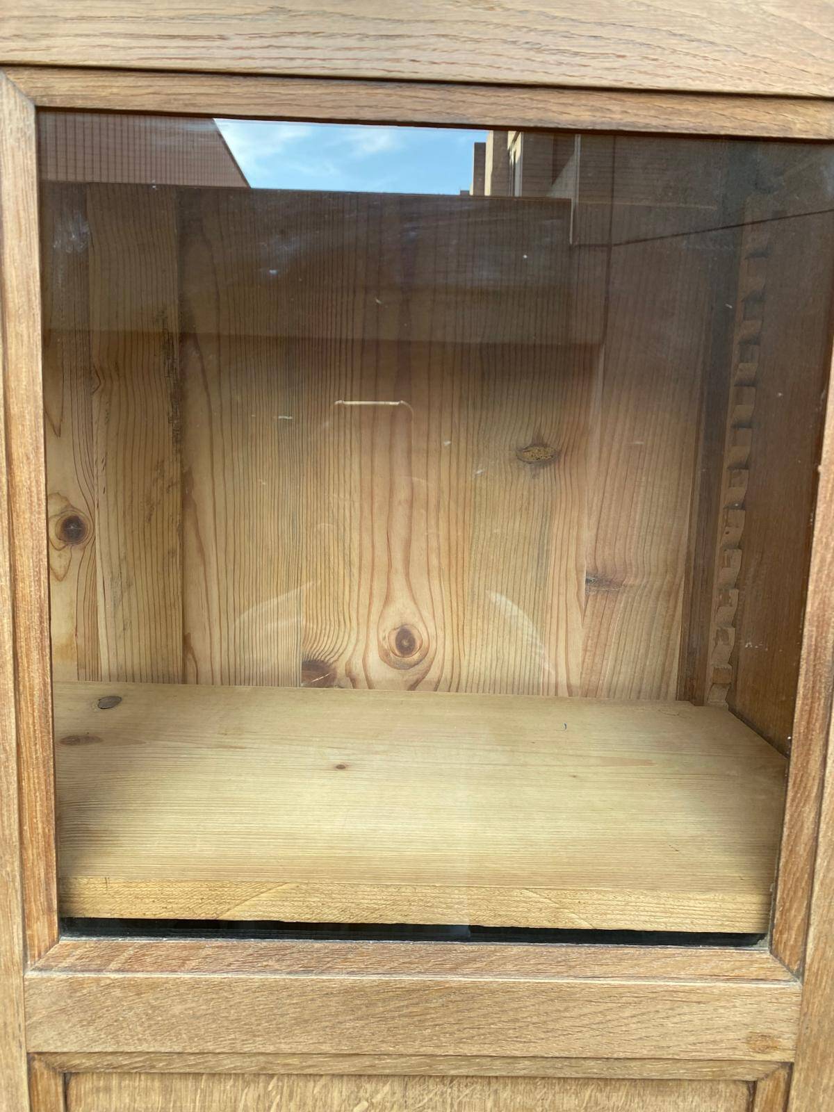Parisian bonnetière cabinet, stripped display in solid oak from the 1930s.