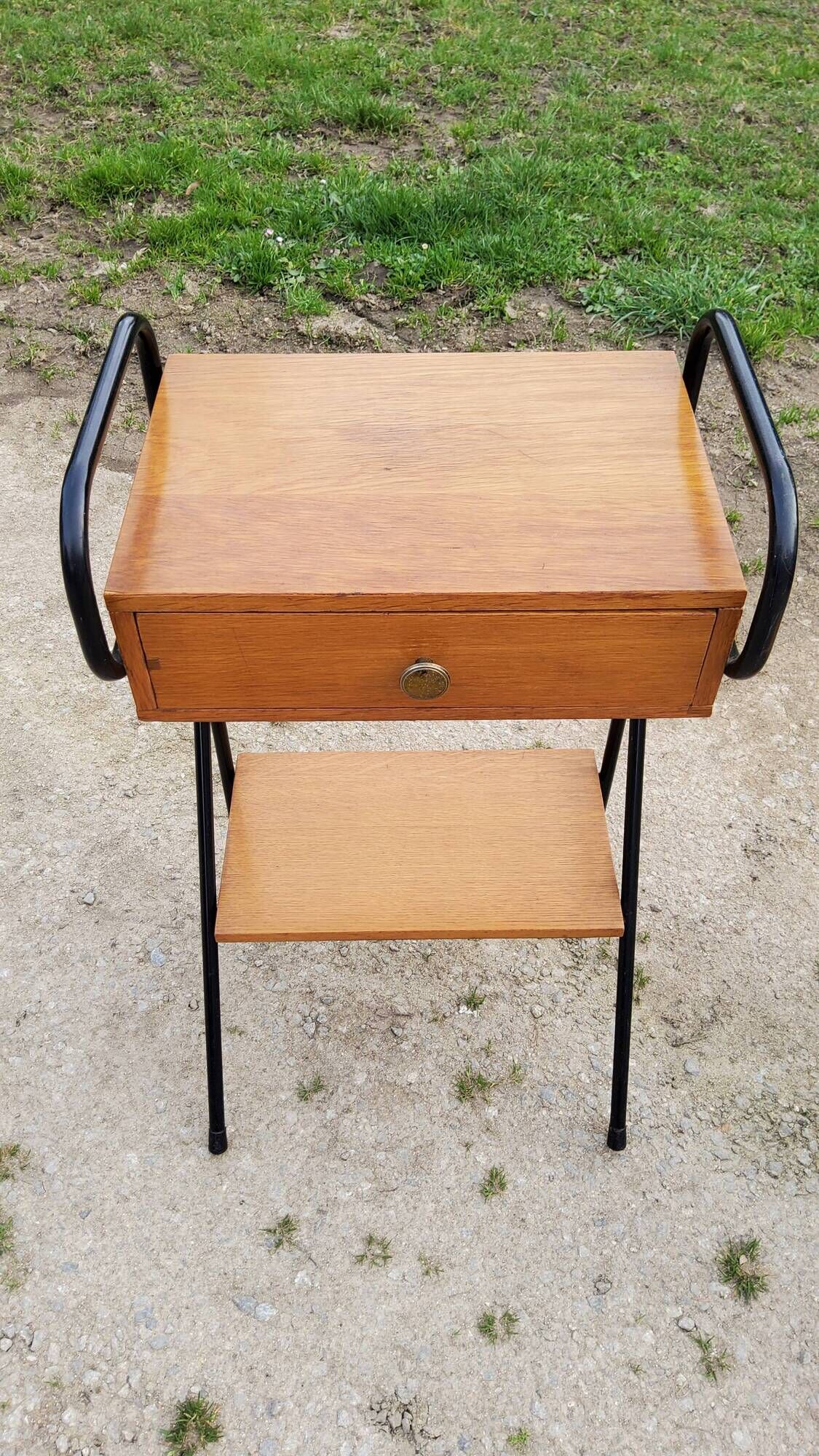 Pair of bedside tables from the 60s in gilded oak and tubes stamped Descher