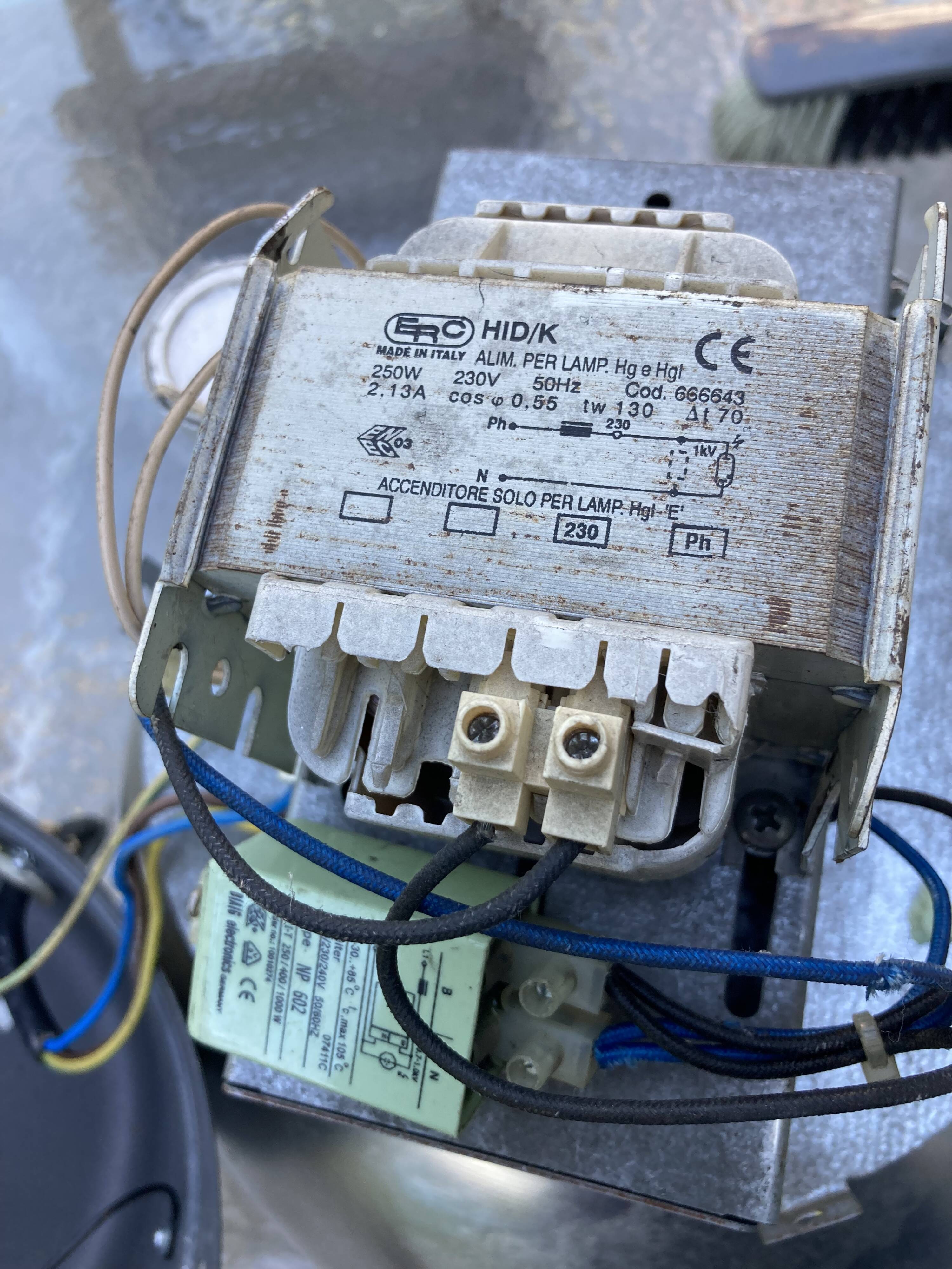 Authentic workshop lamp in stainless steel and steel