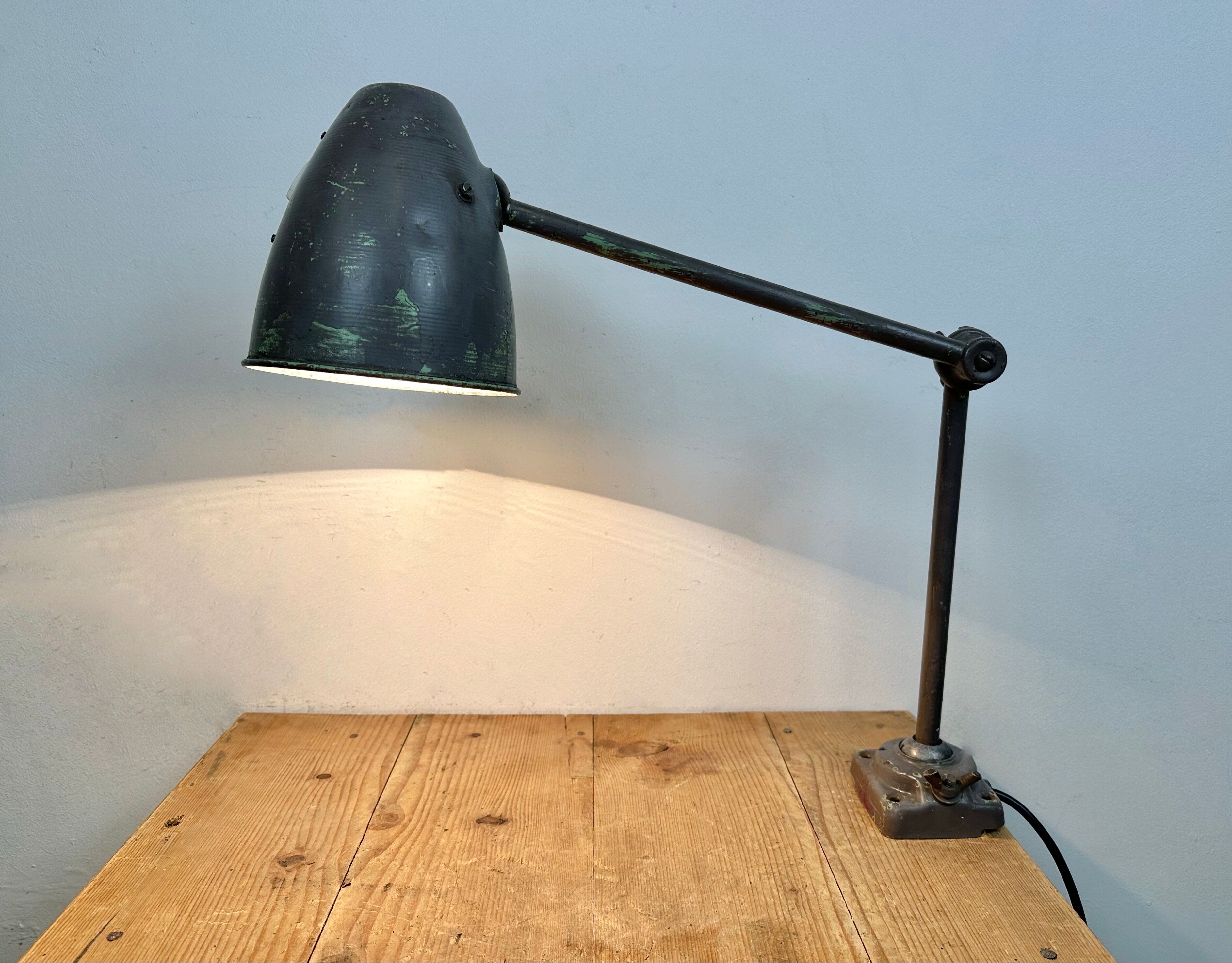 Lampe de table d’atelier industriel brun, années 1960